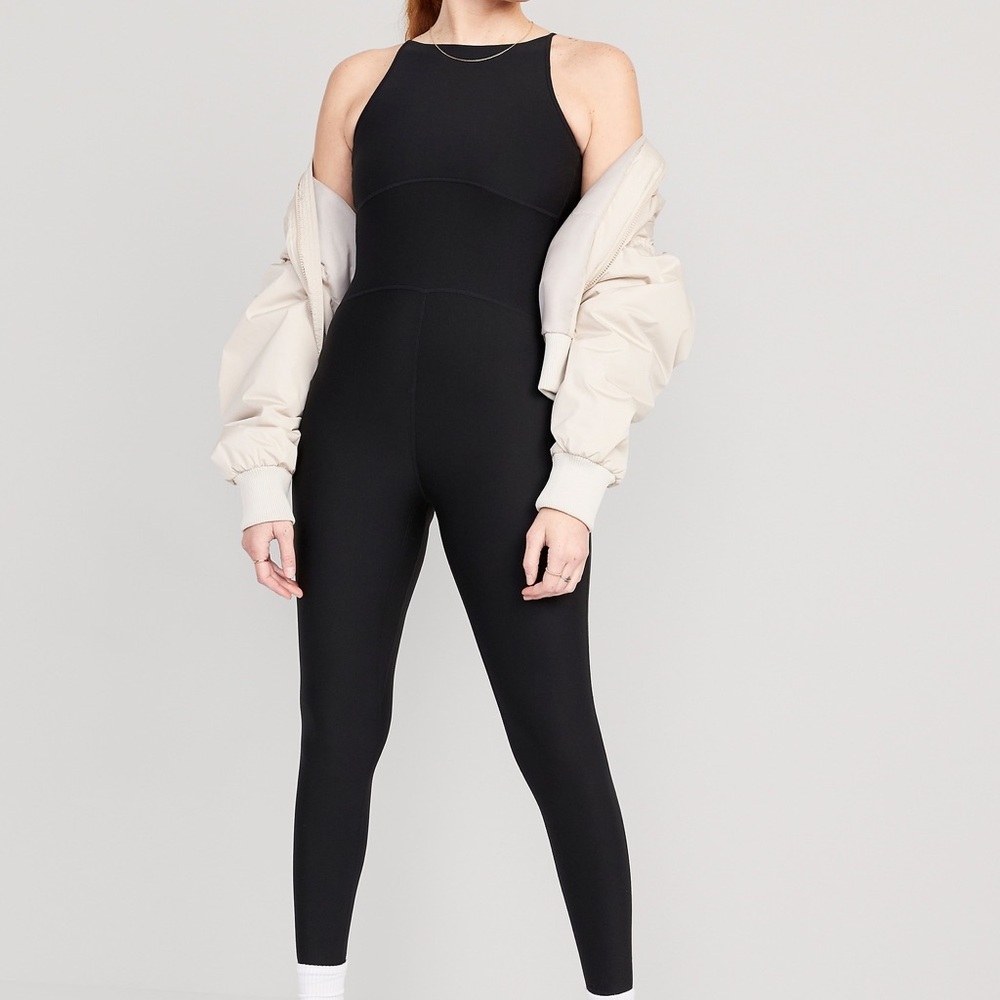 Old Navy Black PowerLite Lycra® ADAPTIV Boat-Neck Cropped Bodysuit for Women